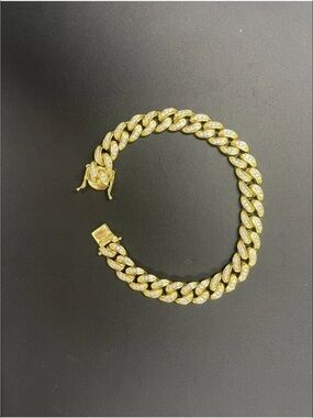 Harlembling Cuban links bracelet